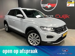Volkswagen T-Roc - 1.5 TSI Sport | Trekhaak | Cockpit | 1ste eigenaar | Half Leder