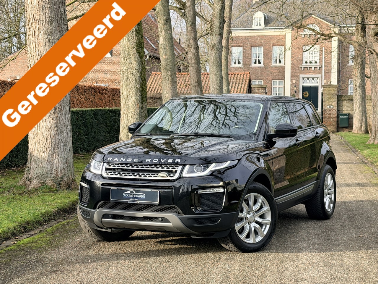 Land Rover Range Rover Evoque - 2.0 Si4 SE / PANORAMADAK / LEER / NAVI GROOT - AutoWereld.nl
