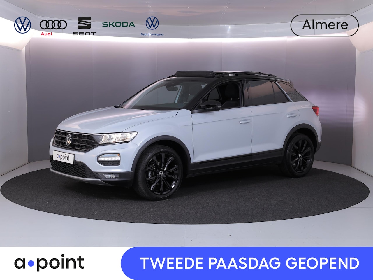 Volkswagen T-Roc - 1.5 TSI Sport 150 pk Automaat (DSG) | Navigatie via App | Panoramadak | Parkeersensoren | - AutoWereld.nl