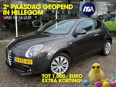 Alfa Romeo MiTo - 0.9 TwinAir Esclusivo | Navi | Climaat control | Leer | parkeersensoren | Dealer onderhoud