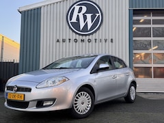 Fiat Bravo - 1.4 Dynamic Airco / Cruise Lage km stand en zeer goed onderhouden