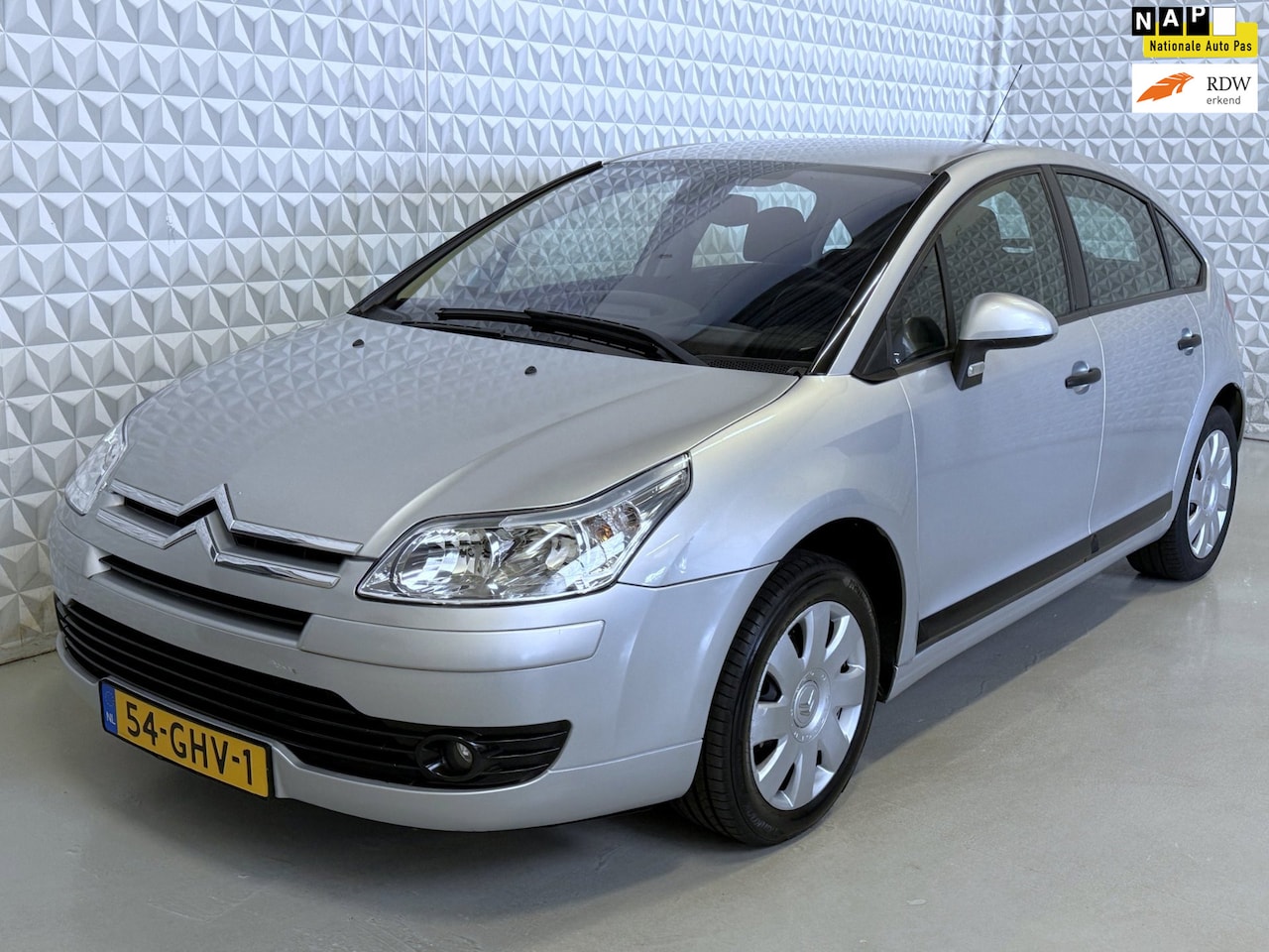 Citroën C4 - 1.6-16V Image Airco CLIMA Cruise PDC Trekhaak (2008) - AutoWereld.nl