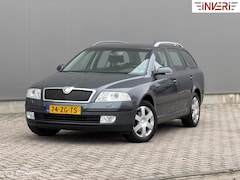 Skoda Octavia Combi - 1.6 | Nieuwe DISTR. + APK + Remmen voor