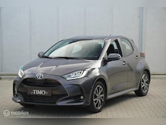 Toyota Yaris - 1.5 Hybrid Dynamic 6694 KM