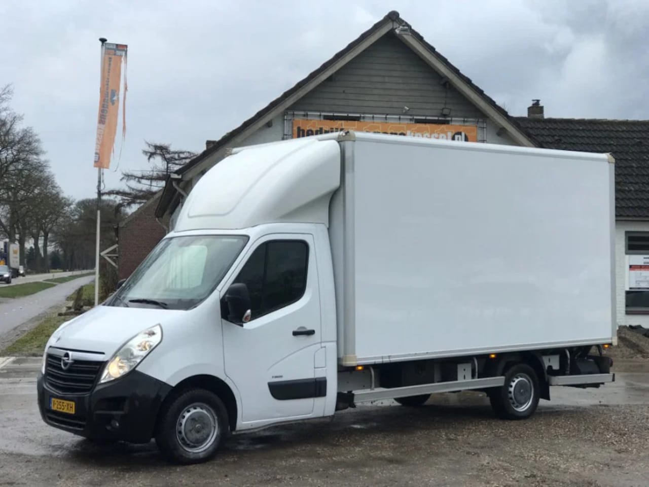 Opel Movano - 2.3 CDTI BiTurbo Euro 6 Bakwagen Koffer Laadklep - AutoWereld.nl
