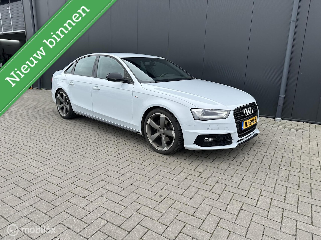 Audi A4 Limousine - 1.8 TFSI S Edition - AutoWereld.nl