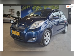 Toyota Yaris - 1.3 VVTi 3-Drs SPORT Airco / Trekhaak