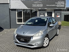 Peugeot 208 - 1.2 VTi Blue Lease, 5 deurs, airco, nw distributie, apk 08-2026