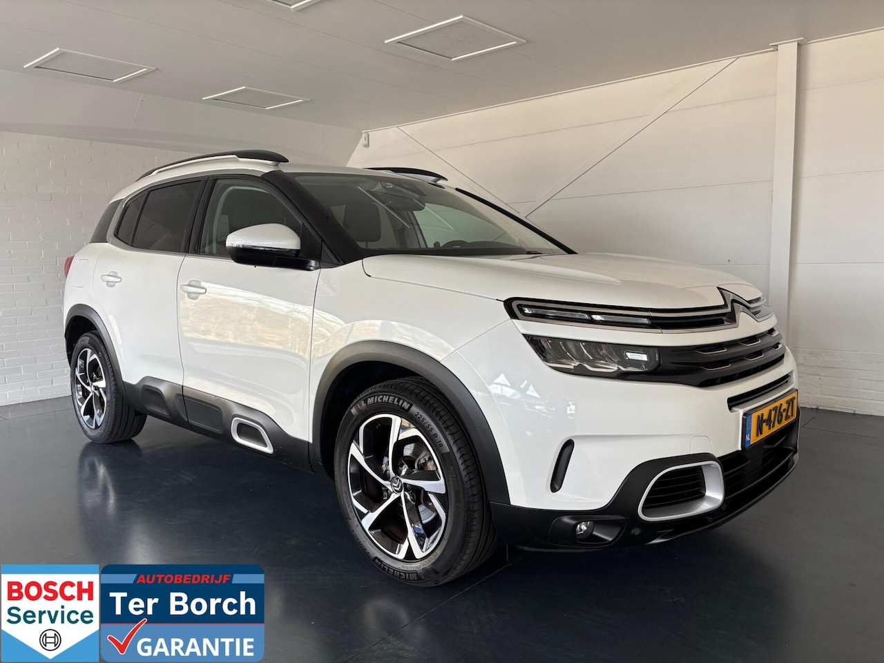 Citroën C5 Aircross - 1.2 PureTech Feel 1.2 PureTech Feel,Navigatie,Parelmoer-Wit - AutoWereld.nl