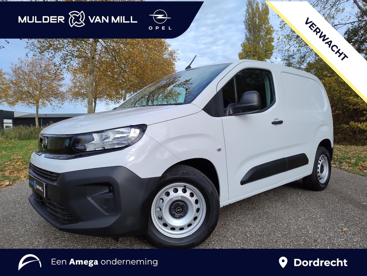 Opel Combo Electric - L1 50 kWh 136pk | 8 jaar garantie | 0% financial lease | Houten afwerking laadruimte | NAV - AutoWereld.nl