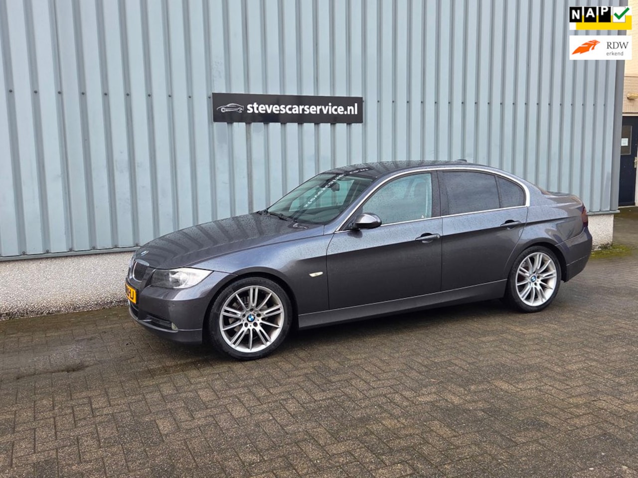 BMW 3-serie - 320i Executive 184dkm nap carplay automaat - AutoWereld.nl