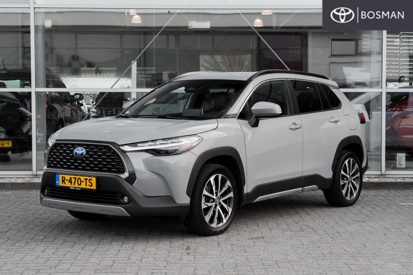 Toyota Corolla Cross - 2.0 High Power Hybrid First Edition 2.0 High Power Hybrid First Edition - AutoWereld.nl