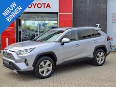 Toyota RAV4 - 2.5 HYBRID AWD DYNAMIC STUUR-STOELVERWARMING NAVIGATIE DRAADLOOS TEL. LADEN ELEK. ACHTERKL