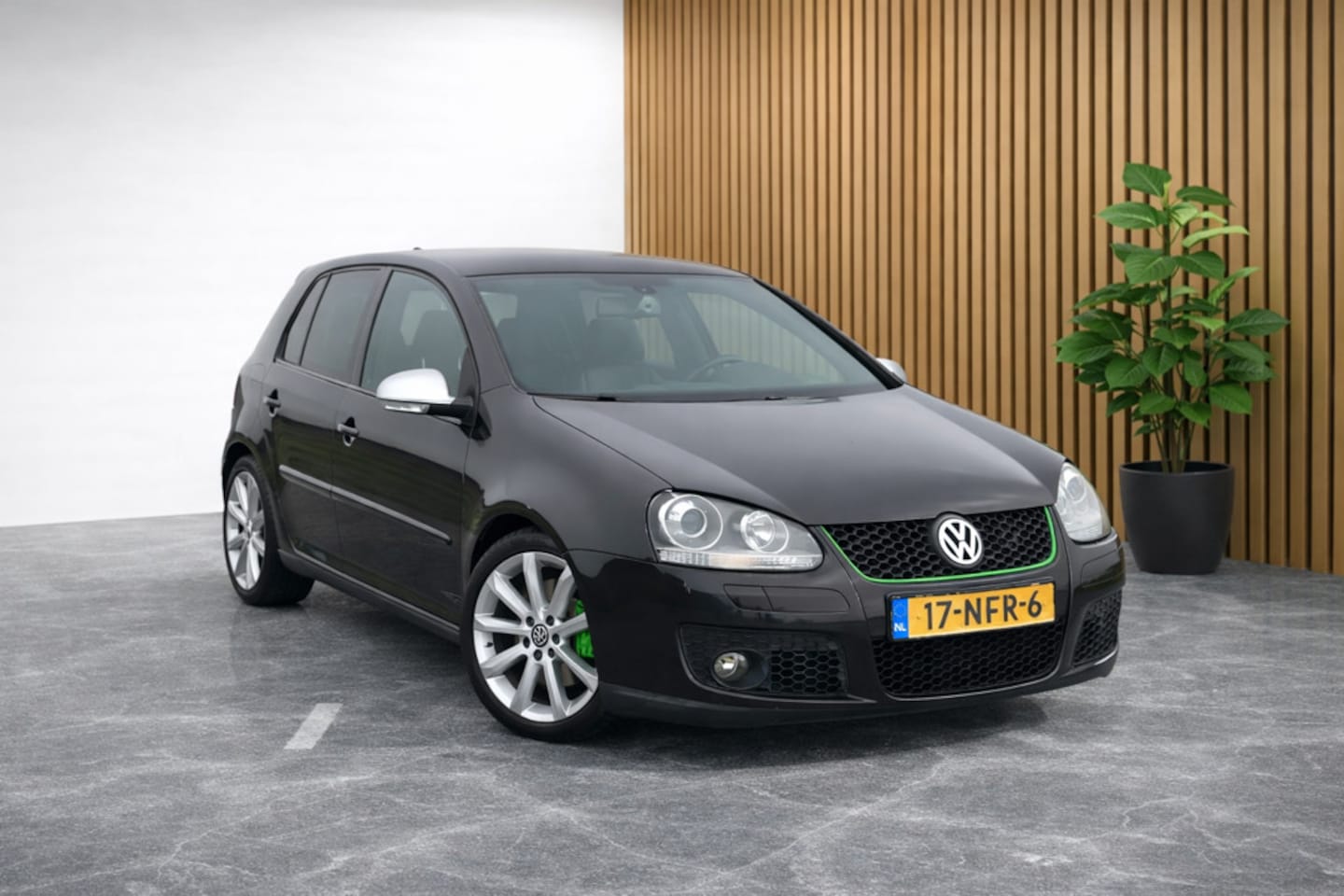 Volkswagen Golf - 2.0 TFSI GTI 200PK (ZEER GOED ONDERHOUDEN, VOL LEDER, CRUISE CONTROL, CLIMATE, STOELVERWAR - AutoWereld.nl