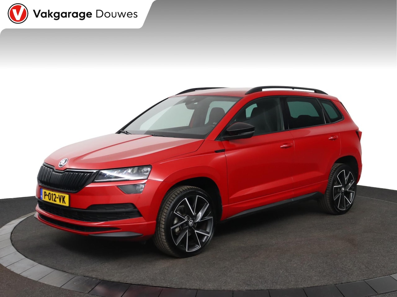 Skoda Karoq - 1.5 TSI ACT Style Sportline | Automaat | ACC | Stoel- & Stuurverwarming | Canton Audio | K - AutoWereld.nl