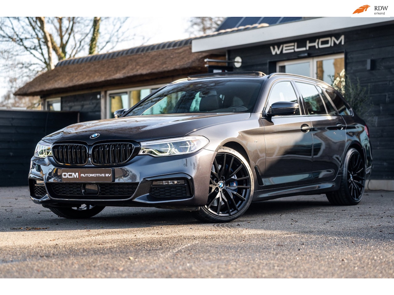 BMW 5-serie Touring - 540i xDrive M-Sport I Bowers & Wilkins I Panoramadak I Stoelkoeling & verwarming I 20" Bre - AutoWereld.nl