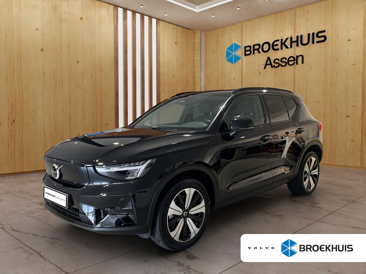 Volvo XC40 - Recharge Core | Achteruitrijcamera | Bots herkenning en activatie | Extra getint glas - AutoWereld.nl