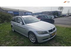 BMW 3-serie Touring - 318i