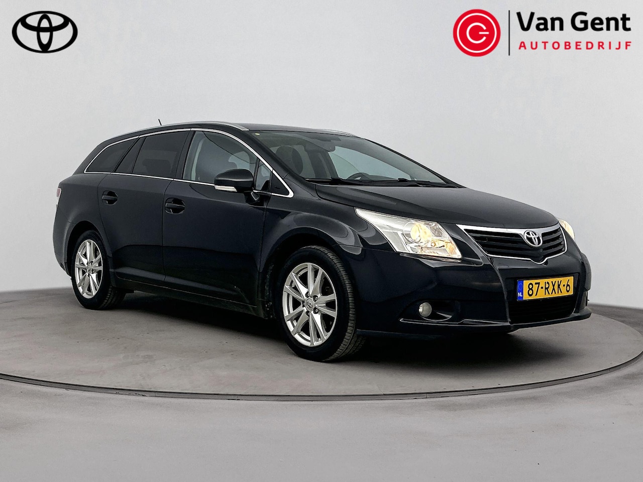 Toyota Avensis Wagon - 1.8 VVTi Business | Trekhaak | Navigatie | Cruise Control | Clima | Parkeersensoren voor/a - AutoWereld.nl