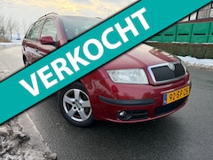 Skoda Fabia Combi - 1.4-16V Elegance AIRCO, ELEC RAMEN, SPORT VELGEN, TREKHAAK, ZEER NETJES