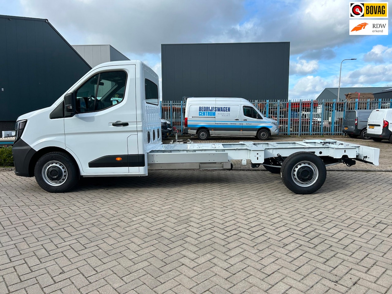 Renault Master E-Tech - T35 Advance long range 87 kWh Chassis Cabine - AutoWereld.nl