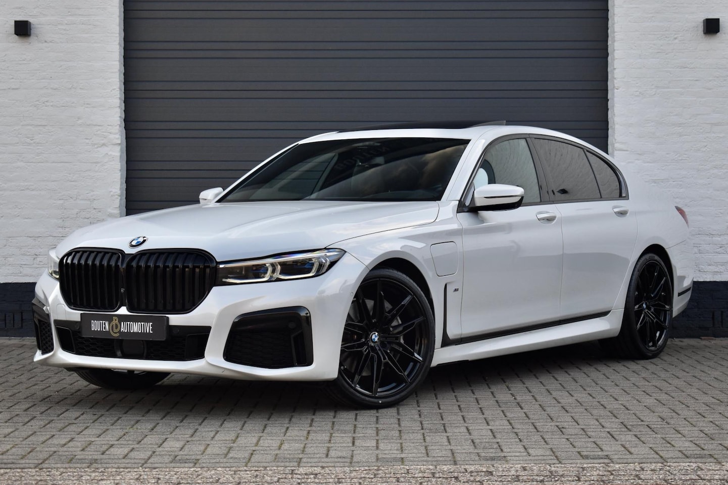 BMW 7-serie - 745e High Executive M-Sport | Schuifdak | Laser | HUD | - AutoWereld.nl