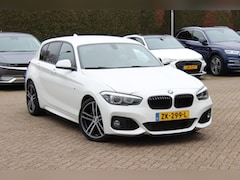 BMW 1-serie - 118i Edition M Sport Shadow High Exe. / Leder / Navigatie / Parkeerhulp achter / Keyless /