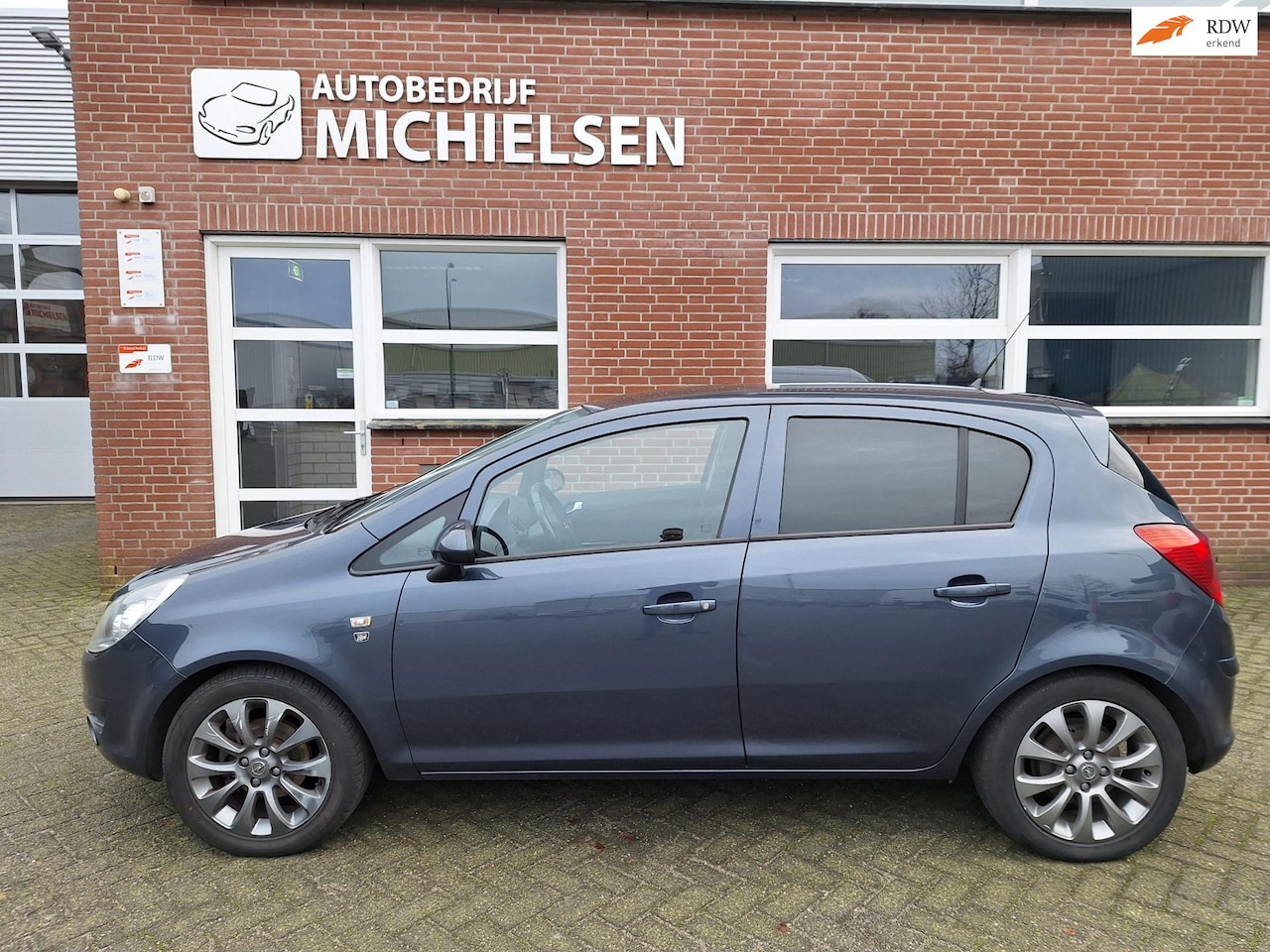 Opel Corsa - 1.2-16V '111' Edition.Aico/Cruise/5DRS - AutoWereld.nl