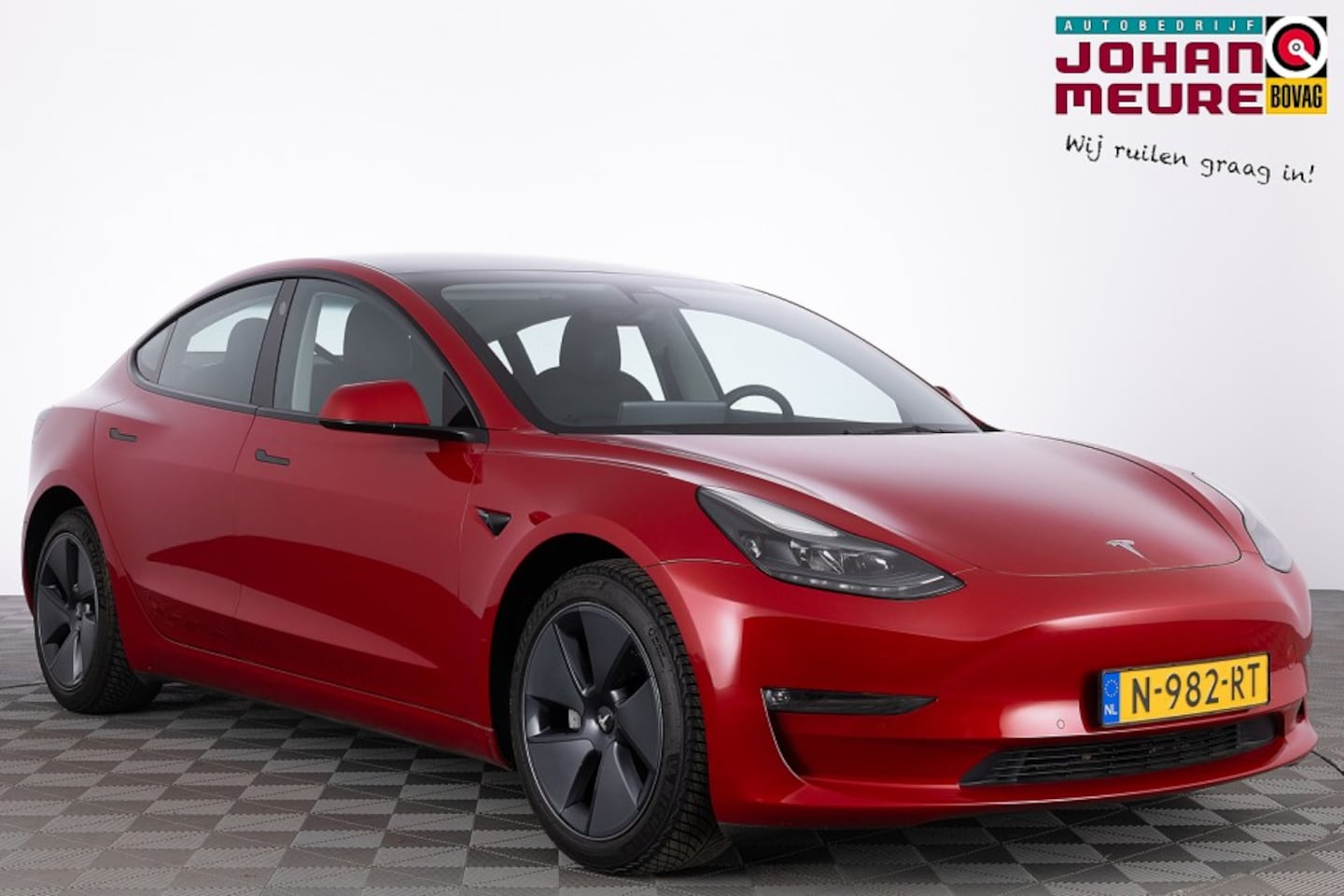 Tesla Model 3 - Long Range RWD Long Range AWD 75 kWh | LEDER | PANORAMADAK - AutoWereld.nl