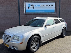Chrysler 300C Touring - 5.7 V8 HEMI AWD