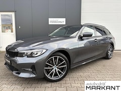 BMW 3-serie Touring - 318i High Executive