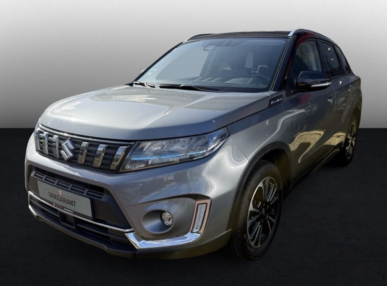 Suzuki Vitara - 1.5 Hybrid Automaat Style Panorama dak ( Trekhaak ) - AutoWereld.nl
