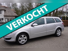 Opel Astra Wagon - 1.6 Essentia Airco Navi Pdc Trekhaak