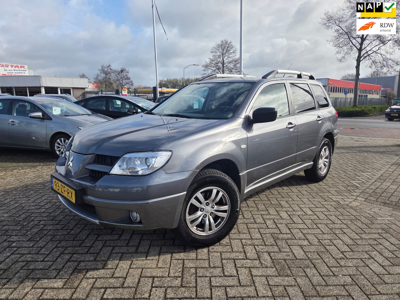 Mitsubishi Outlander Sport - 2.0 Invite+/CRUIS CONTROL-TREKHAAK/ AIRCO - AutoWereld.nl