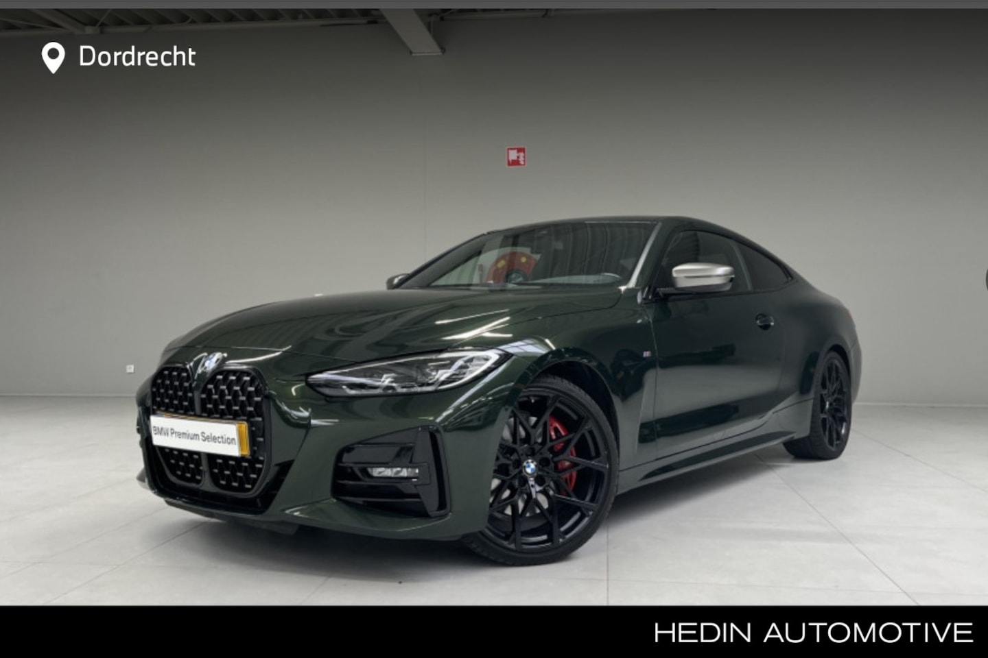 BMW 4-serie Coupé - 420i M-Sport | Camera | Privacy Glass | Voorbereiding Driving Assistance | 20" M-Performan - AutoWereld.nl