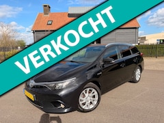 Toyota Auris Touring Sports - 1.8 Hybrid Aspiration Airco/Ecc Navi Camera