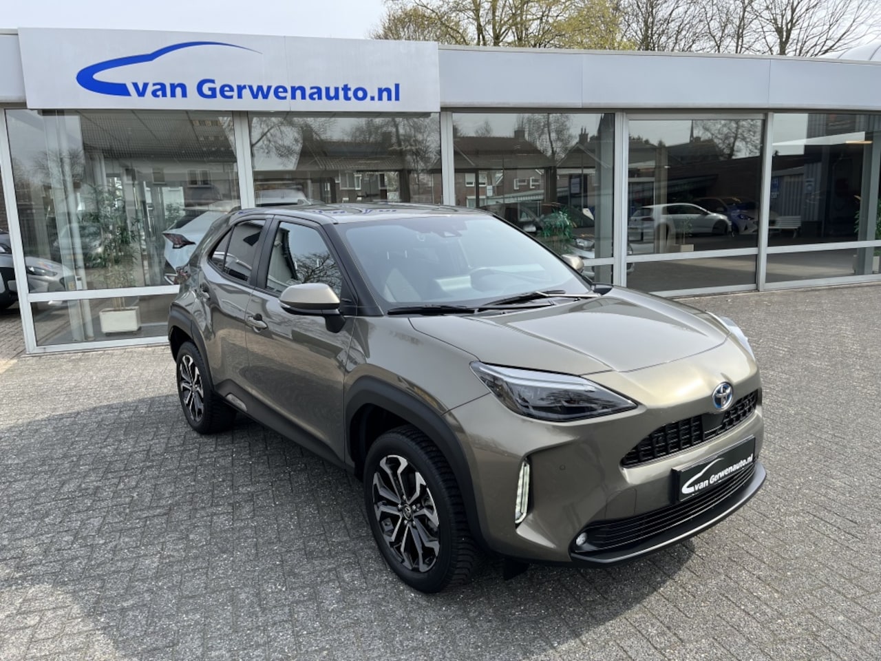 Toyota Yaris Cross - 1.5 Hybrid Dynamic | Ad. Cruise | Navi | Camera | Winter-pakket - AutoWereld.nl