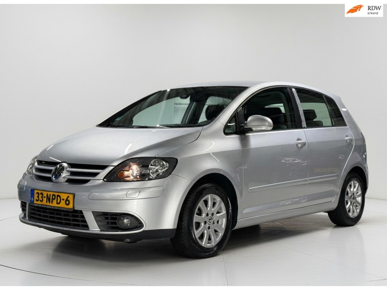 Volkswagen Golf Plus - 1.6 116PK Sportline Automaat|Trekhaak! - AutoWereld.nl