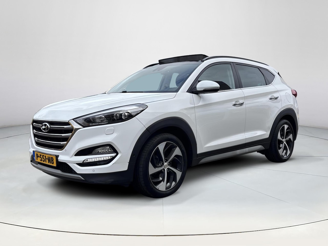 Hyundai Tucson - 1.6 T-GDi Premium 4WD | 1.600kg trekgewicht! | Trekhaak | Stoel en stuurverwarming | Dodeh - AutoWereld.nl