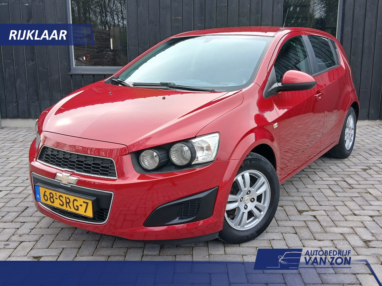 Chevrolet Aveo - 1.2 LT Aveo 1.2 LT 5-Drs Bordeauxrood NAP Cruise Airco Parkeersensoren USB/AUX Armsteun Bluetooth - AutoWereld.nl