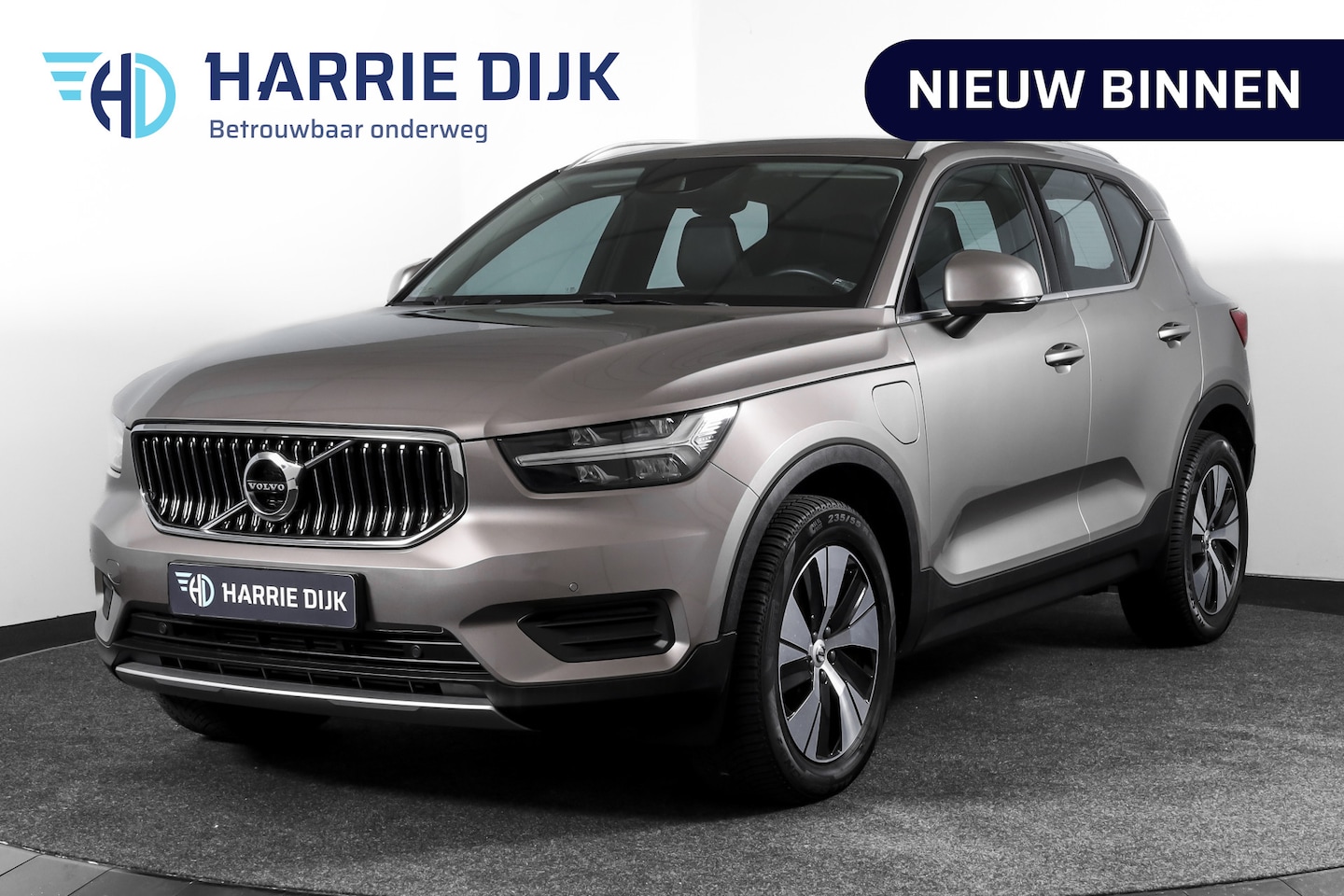 Volvo XC40 - 1.5 T4 Recharge Inscription Expression | Elek. Trekhaak | Dig. Cockpit | Cruise | Stoel-+S - AutoWereld.nl