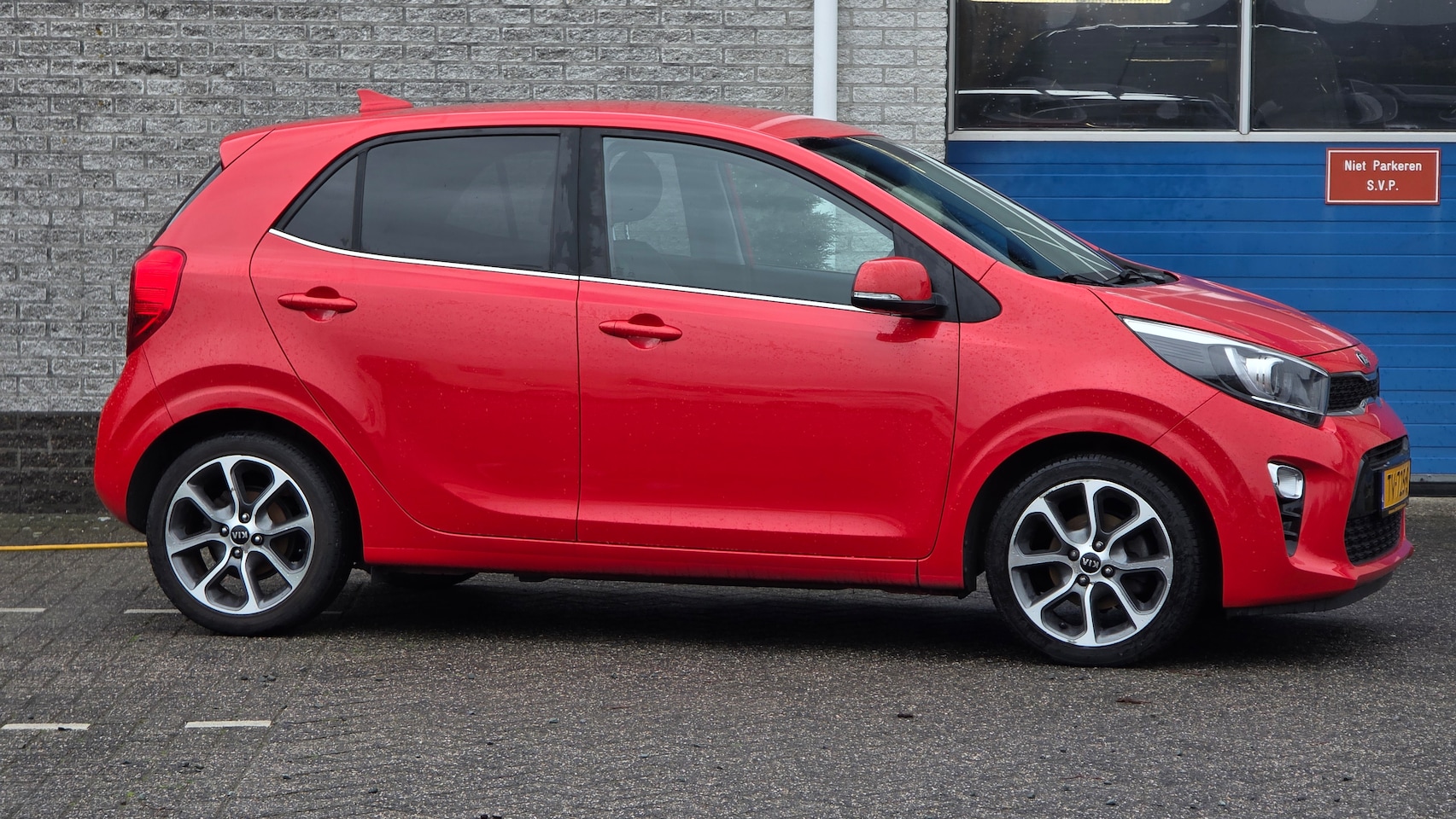 Kia Picanto - 1.0 CVVT Design Edition