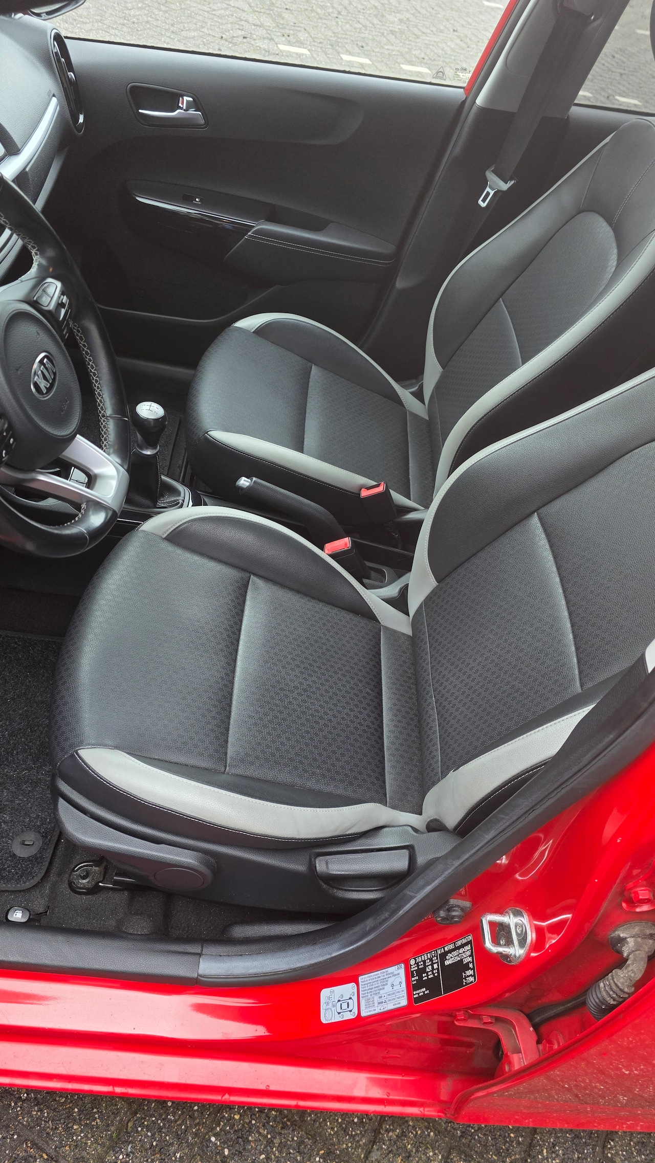 Kia Picanto - 1.0 CVVT Design Edition