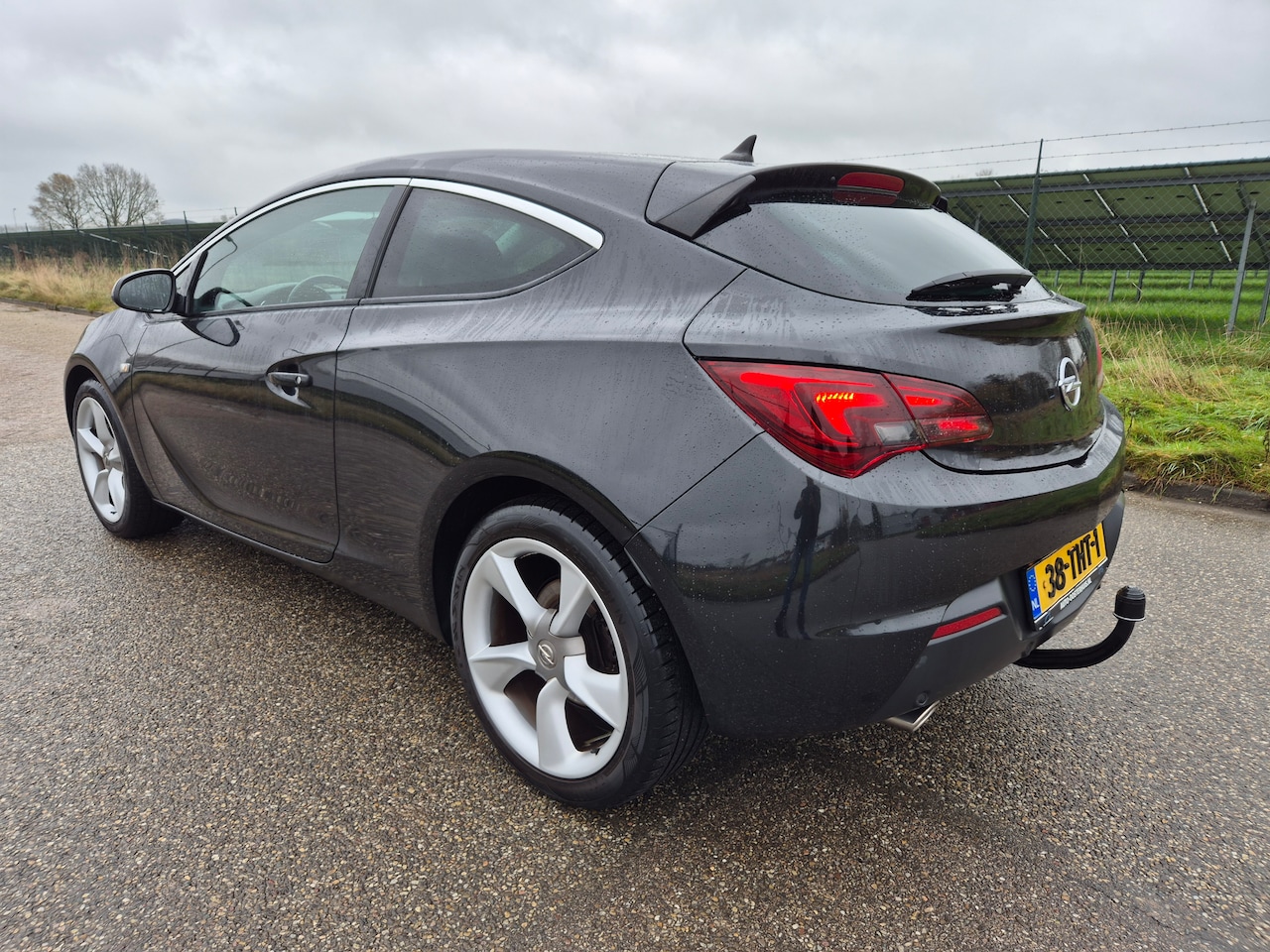 Opel Astra GTC - 1.4 Turbo Sport - AutoWereld.nl