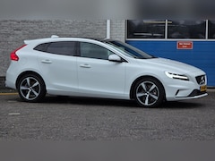 Volvo V40 - 2.0 T4 R-Design