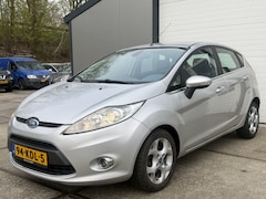 Ford Fiesta - 1.4 Titanium | Automaat | Clima | 5drs | PDC