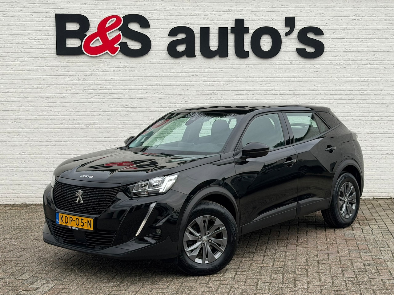 Peugeot 2008 - 1.2 PureTech Automaat Navi Cruise Carplay Camera+Pdc Led Lane assist Trekhaak - AutoWereld.nl