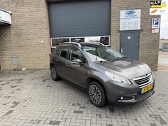Peugeot 2008 - 1.2 VTi Active Pack Premium