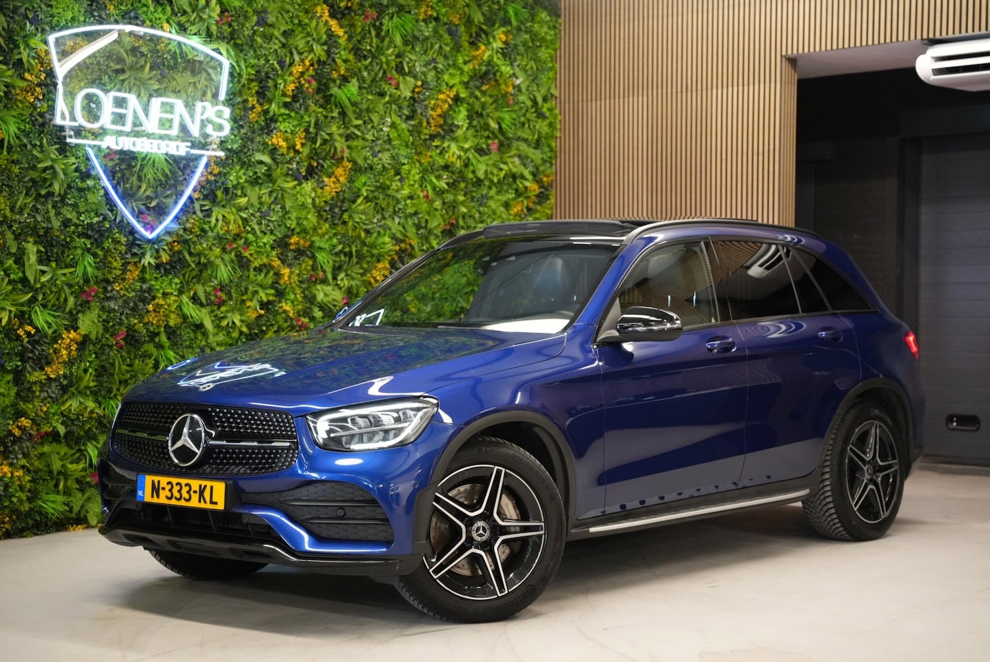 Mercedes-Benz GLC-klasse - 200 4MATIC AMG Night Pano / Trekhaak / Camera / CarPlay - AutoWereld.nl