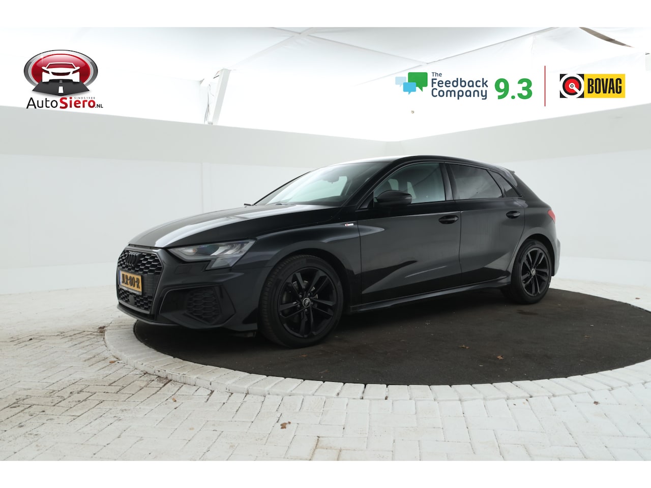 Audi A3 Sportback - 30 TFSI S edition Automaat, Navigatie, Full Black! - AutoWereld.nl